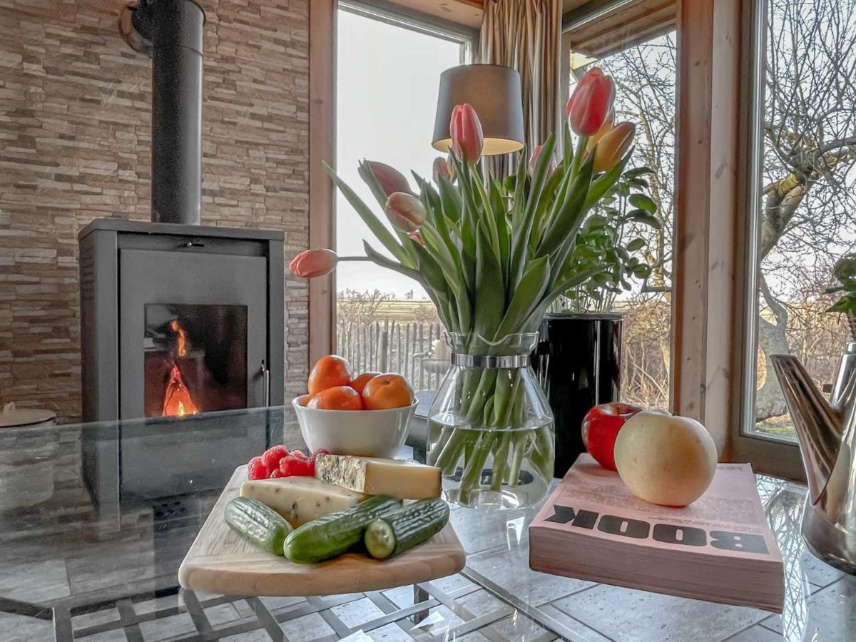 Traumhaff Kuestenchalets - Einzigartige Chalets An Der Ostsee. Ganz Aus Laerchenholz Mit Kamin Und Sauna Vogelsang-Warsin ภายนอก รูปภาพ