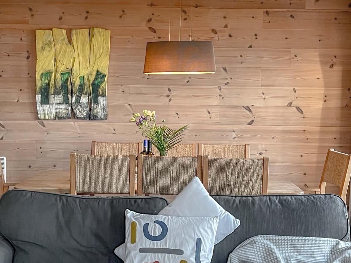 Traumhaff Kuestenchalets - Einzigartige Chalets An Der Ostsee. Ganz Aus Laerchenholz Mit Kamin Und Sauna Vogelsang-Warsin ภายนอก รูปภาพ