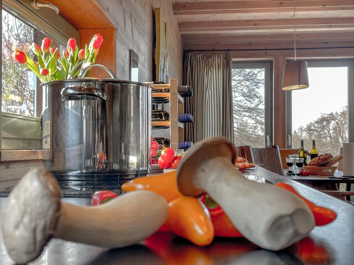 Traumhaff Kuestenchalets - Einzigartige Chalets An Der Ostsee. Ganz Aus Laerchenholz Mit Kamin Und Sauna Vogelsang-Warsin ภายนอก รูปภาพ